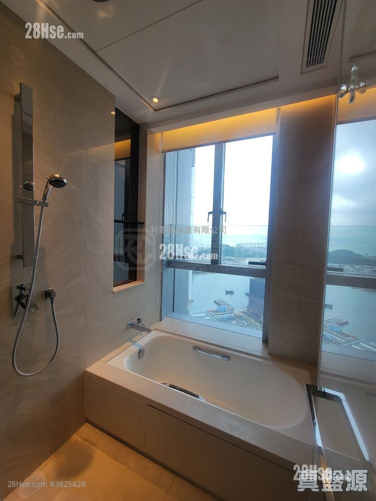 Cullinan West Rental 4 Bedrooms , 3 Bathrooms 1,254 ft²