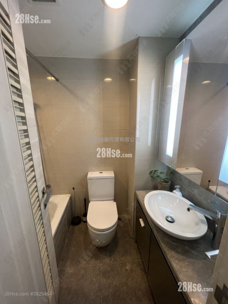 世宙 售盤 2 房 , 1 浴室 426 平方呎