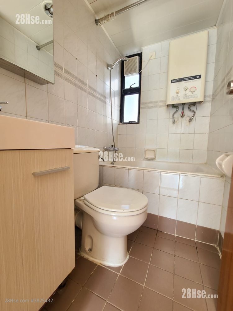 康和花園 售盤 2 房 , 1 浴室 270 平方呎