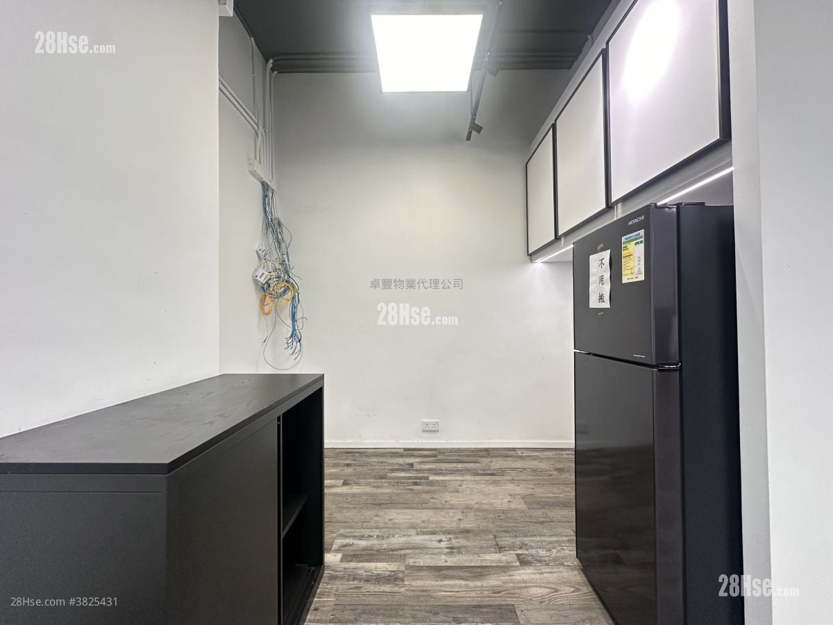 永康中心 租盤 開放式間隔 400 平方呎