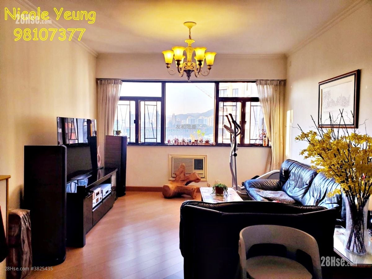 怡安阁 售盘 3 房 , 2 浴室 976 平方尺