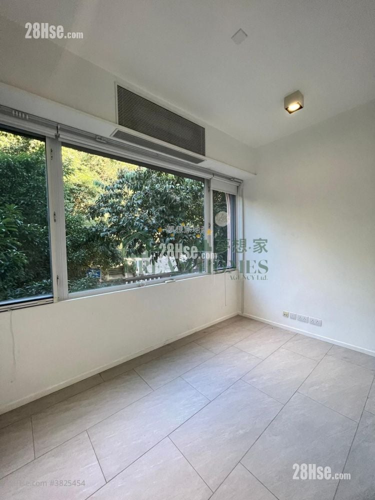 18-24 Bisney Road Rental 3 Bedrooms , 2 Bathrooms 1,206 ft²