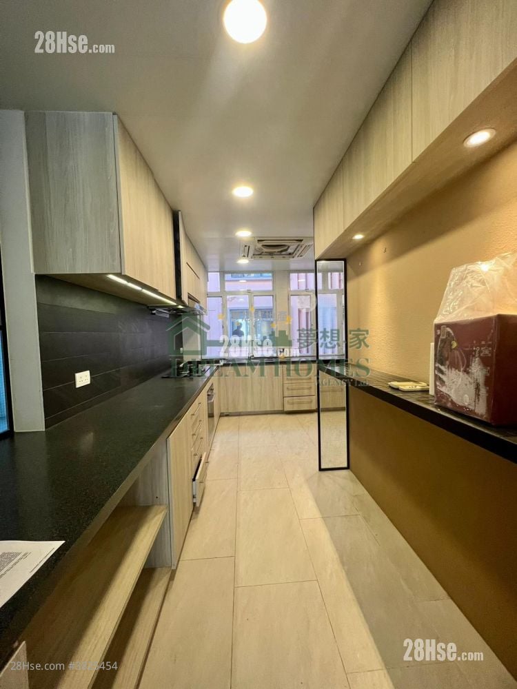 18-24 Bisney Road Rental 3 Bedrooms , 2 Bathrooms 1,206 ft²