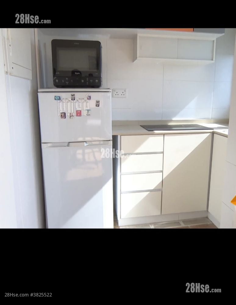 嘉晖花园 售盘 1 浴室 357 平方尺