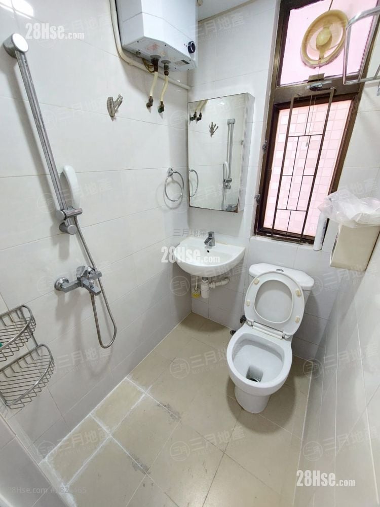 正辉大楼 租盘 2 房 , 1 浴室 271 平方尺