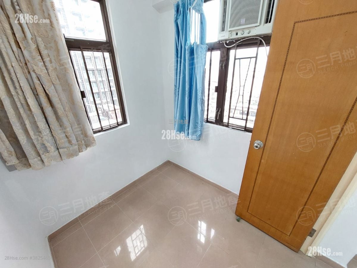 正辉大楼 租盘 2 房 , 1 浴室 271 平方尺