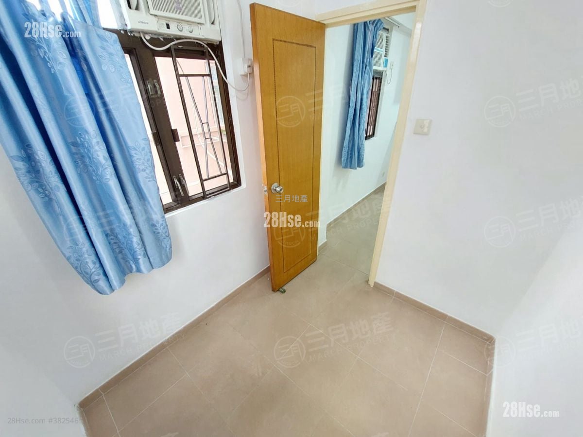 正辉大楼 租盘 2 房 , 1 浴室 271 平方尺