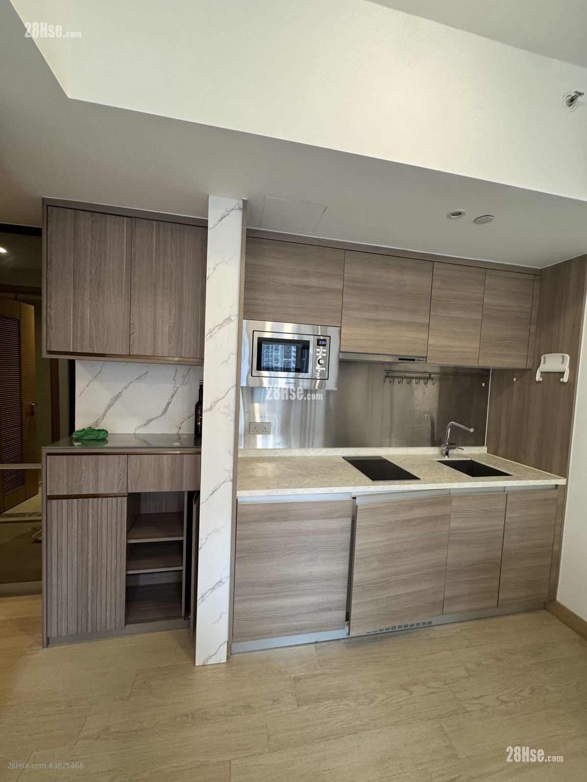 天寰 租盘 1 浴室 272 平方尺