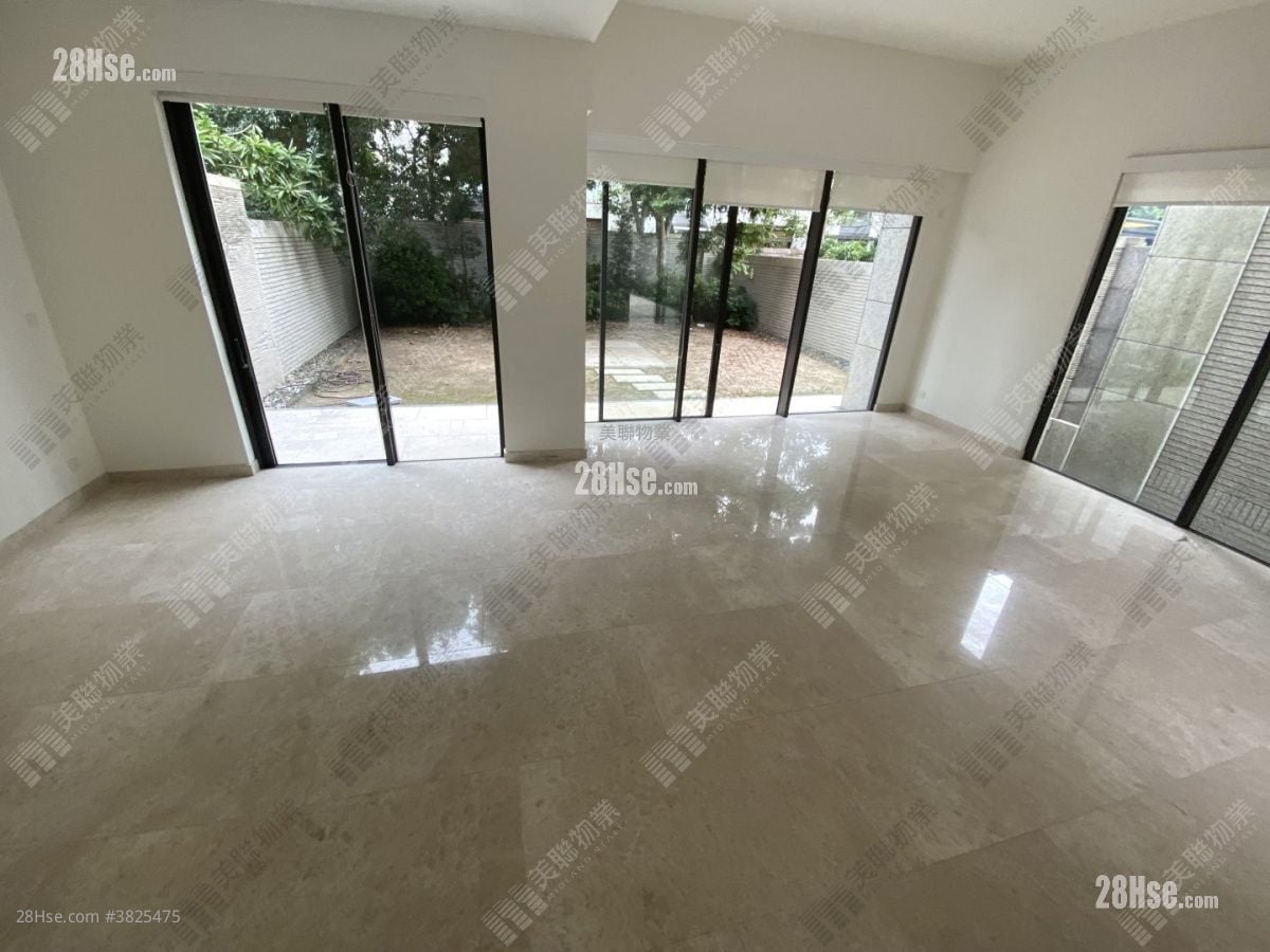 天峦 租盘 4 房 , 5+ 浴室 2,454 平方尺