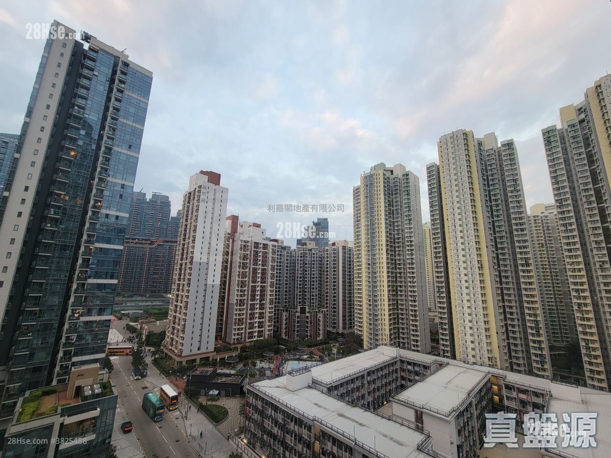 Victoria Skye Rental 344 ft²