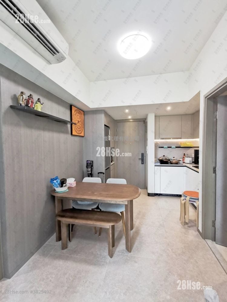 Novo Land Sell 2 Bedrooms , 1 Bathroom 454 ft²