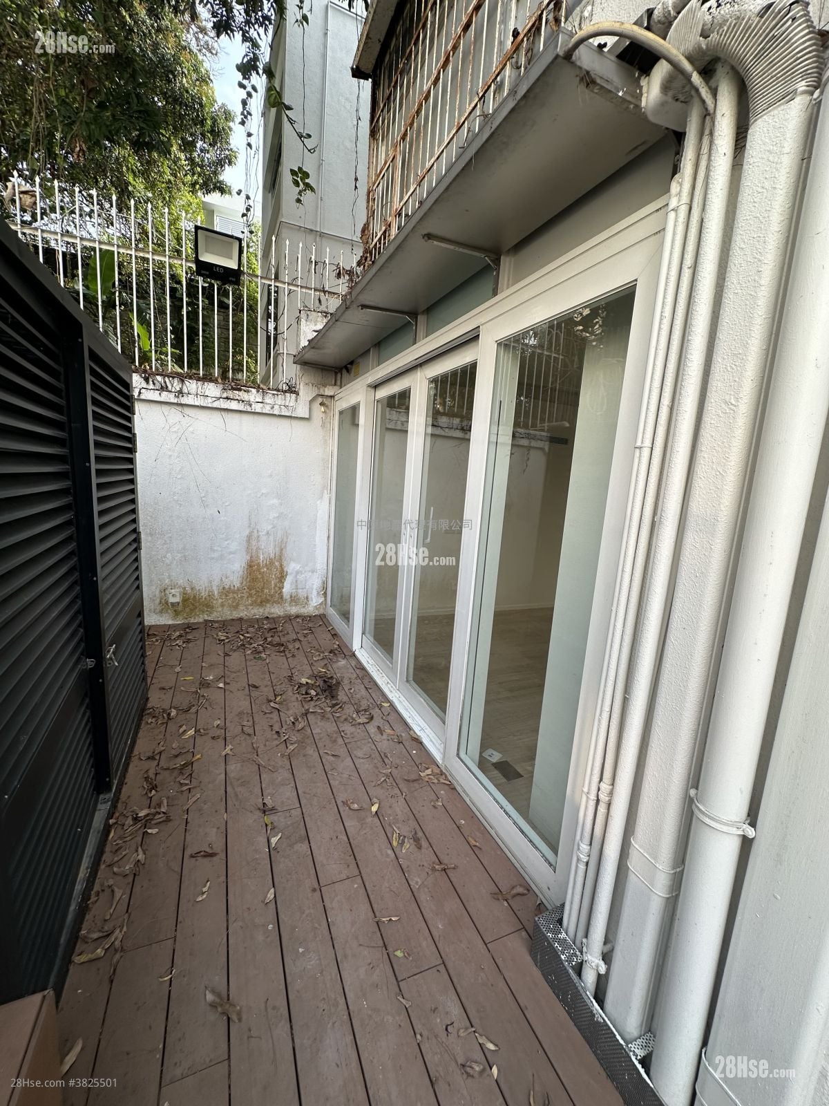 布力架街28-30号 售盘 3 房 , 3 浴室 1,173 平方尺