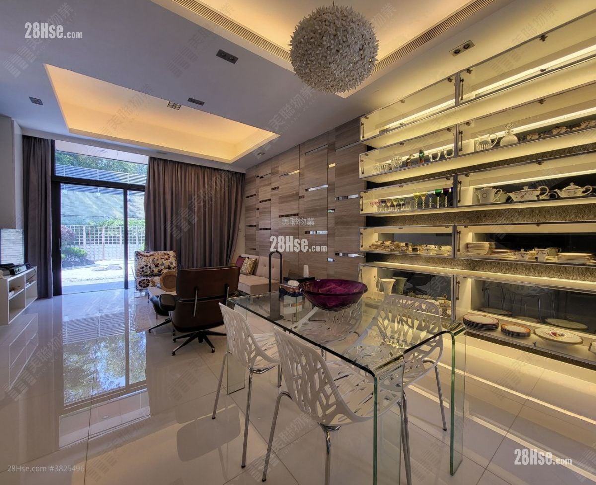 The Vineyard Sell 3 Bedrooms , 4 Bathrooms 1,591 ft²