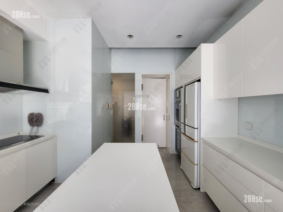 The Vineyard Sell 3 Bedrooms , 4 Bathrooms 1,591 ft²