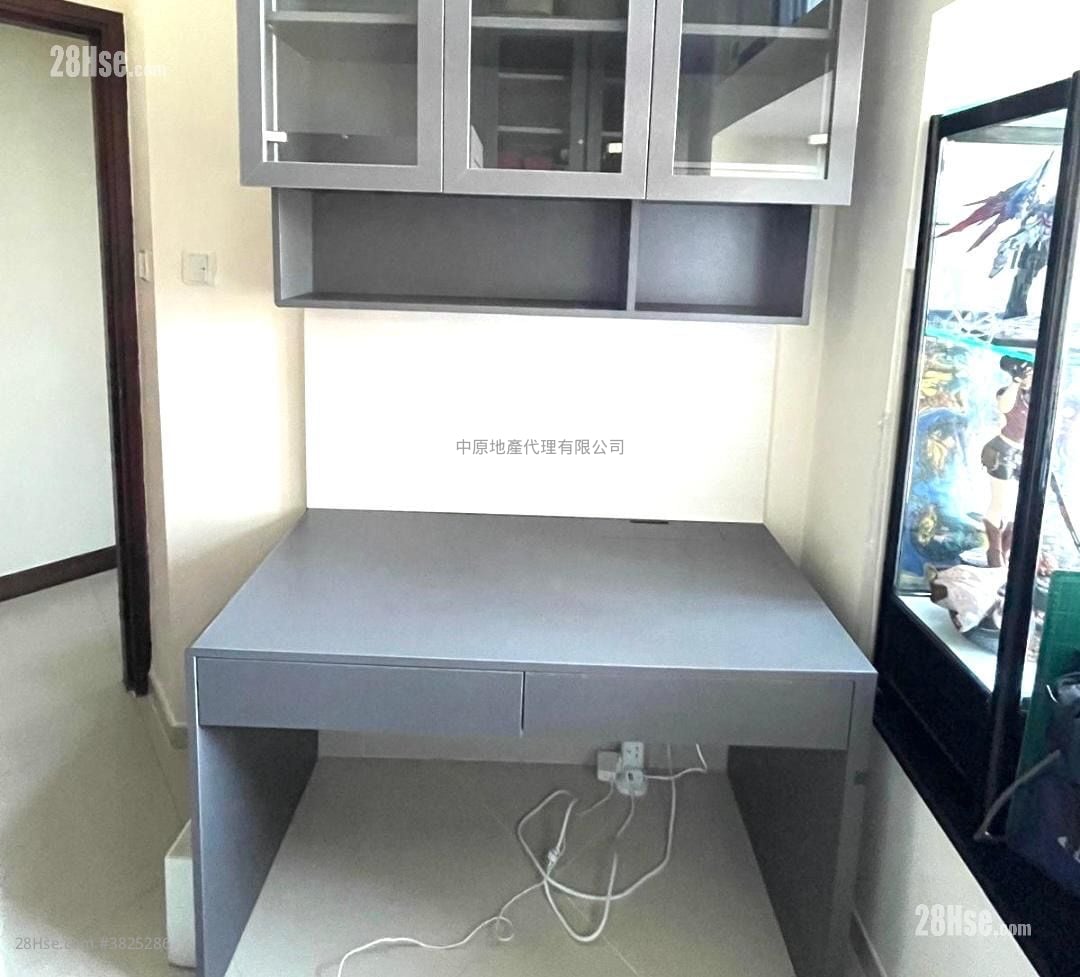 雅典居 售盤 3 房 874 平方呎