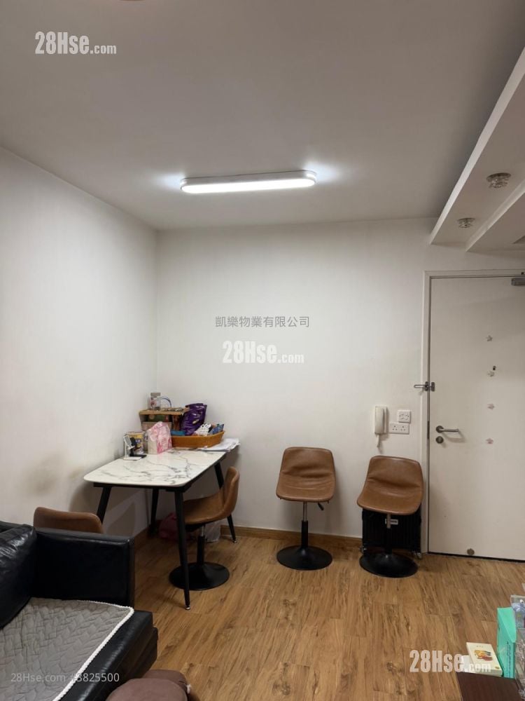 Kai Long Court Sell 2 Bedrooms 384 ft²