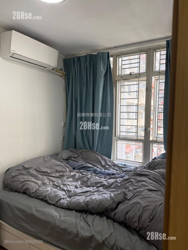 Kai Long Court Sell 2 Bedrooms 384 ft²