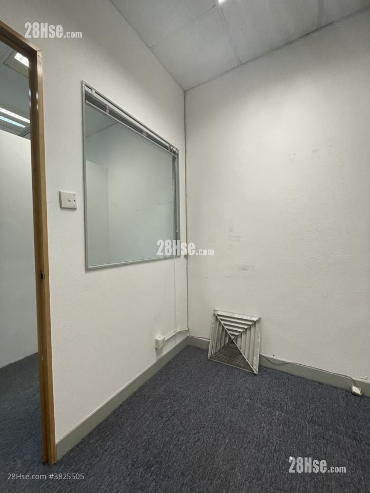 Billion Plaza Rental 100 ft²