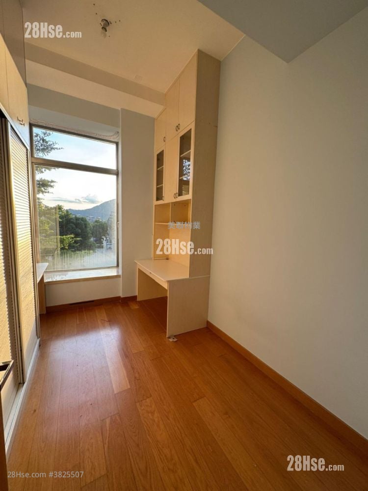 歌赋岭 租盘 3 房 , 4 浴室 1,423 平方尺