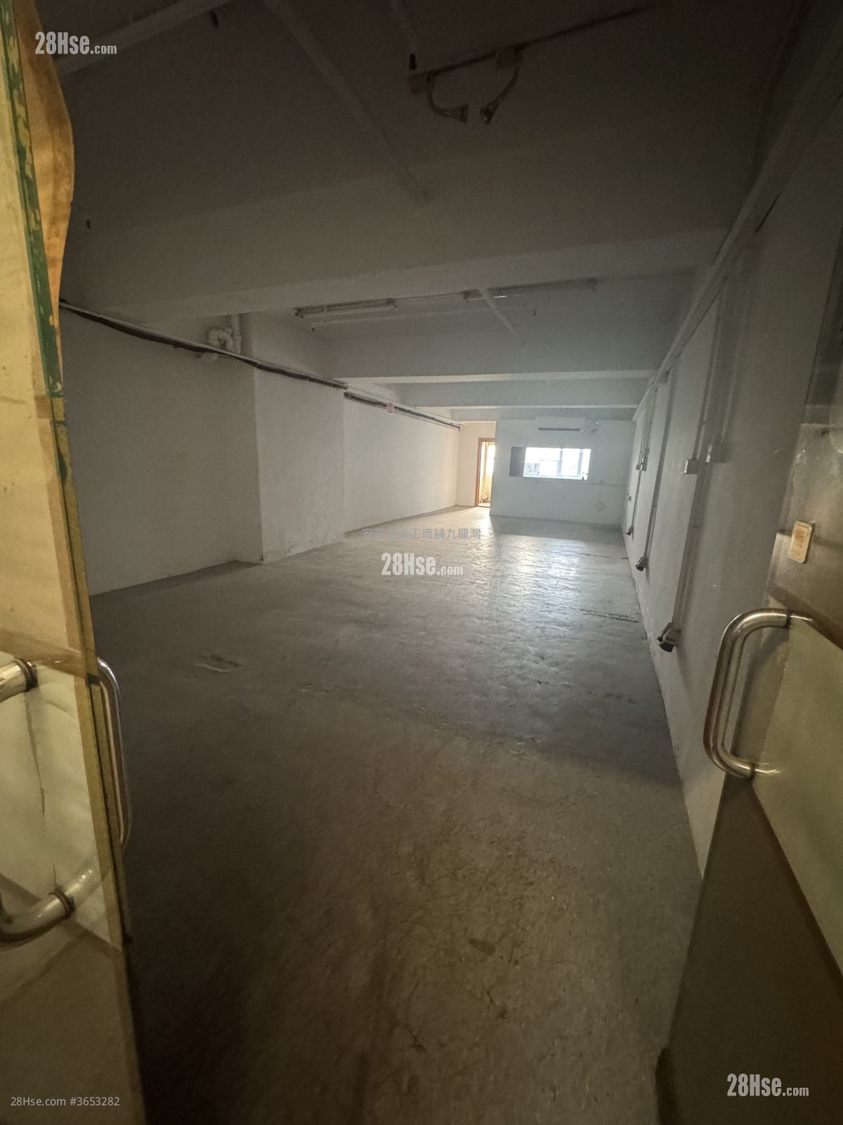 興力工業中心 租盤 1 房 , 1 廁所