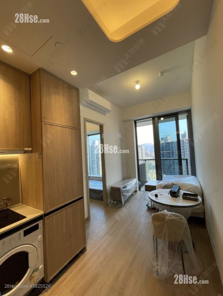 Hava Sell 1 Bedroom , 1 Bathroom 291 ft²