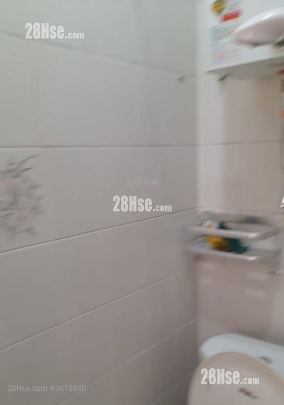 長興大廈 租盤 1 房 , 1 浴室 238 平方呎