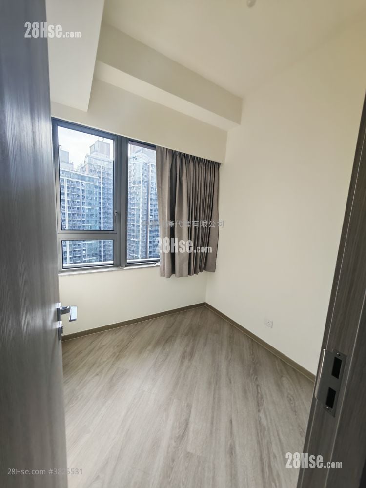 Novo Land Sell 3 Bedrooms , 2 Bathrooms 676 ft²