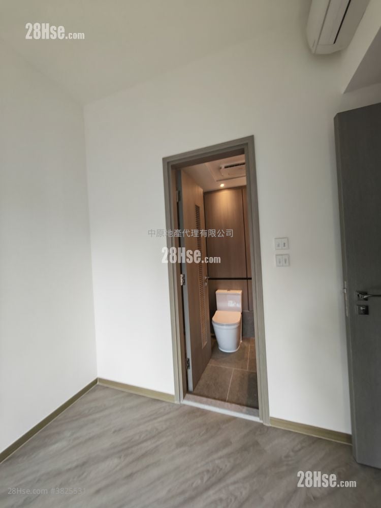 Novo Land Sell 3 Bedrooms , 2 Bathrooms 676 ft²