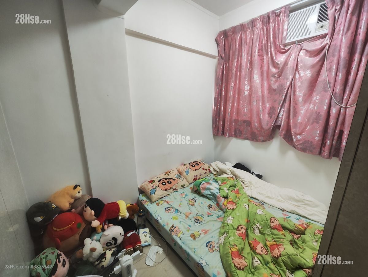 金橋大廈 租盤 2 房 , 1 浴室 300 平方呎