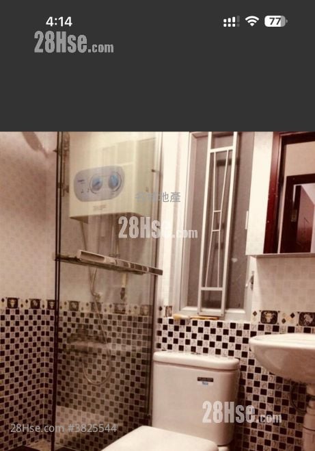 Hilton Plaza Rental 283 ft²