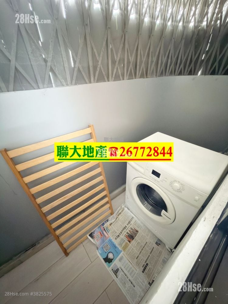 村屋 租盤 3 房 , 1 浴室 600 平方呎