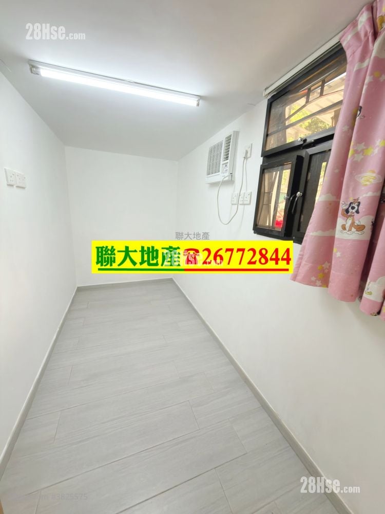 村屋 租盤 3 房 , 1 浴室 600 平方呎