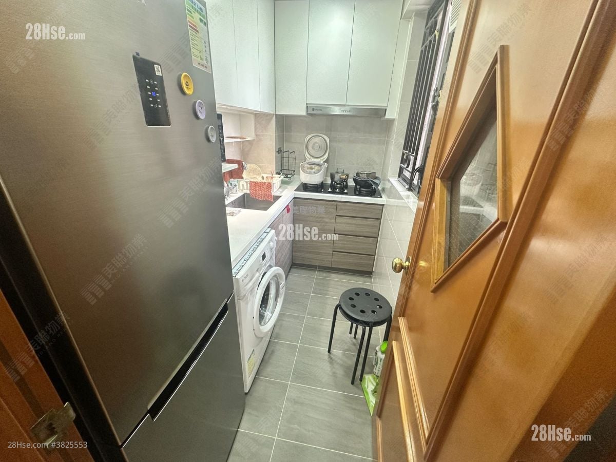 欣廷轩 租盘 2 房 393 平方尺