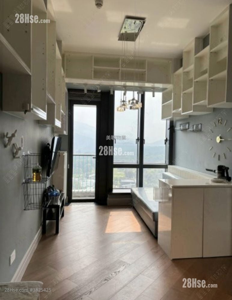 高爾夫御苑 售盤 2 房 , 1 浴室 487 平方呎