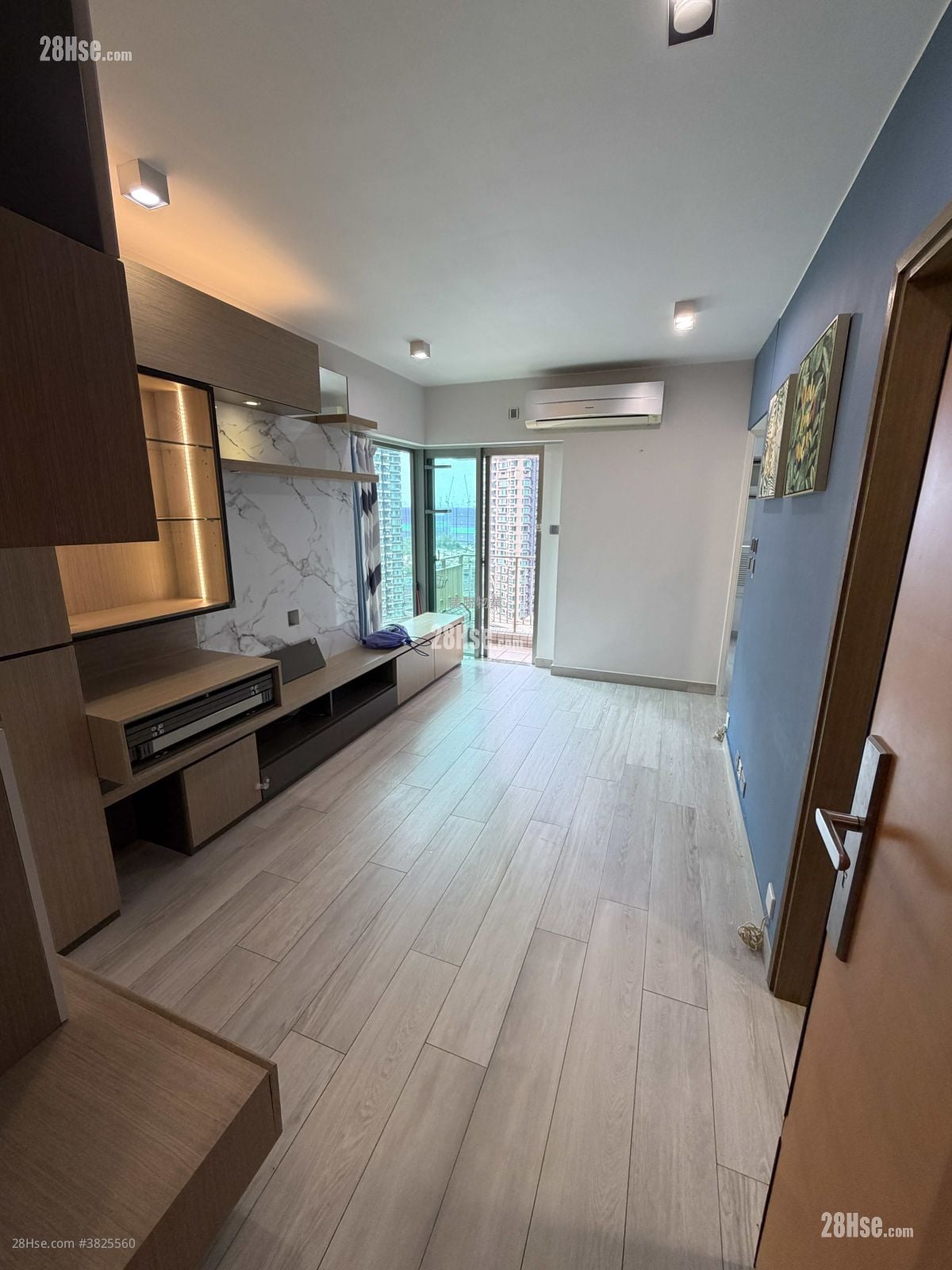 Yoho Town 售盘 2 房 , 1 浴室 422 平方尺