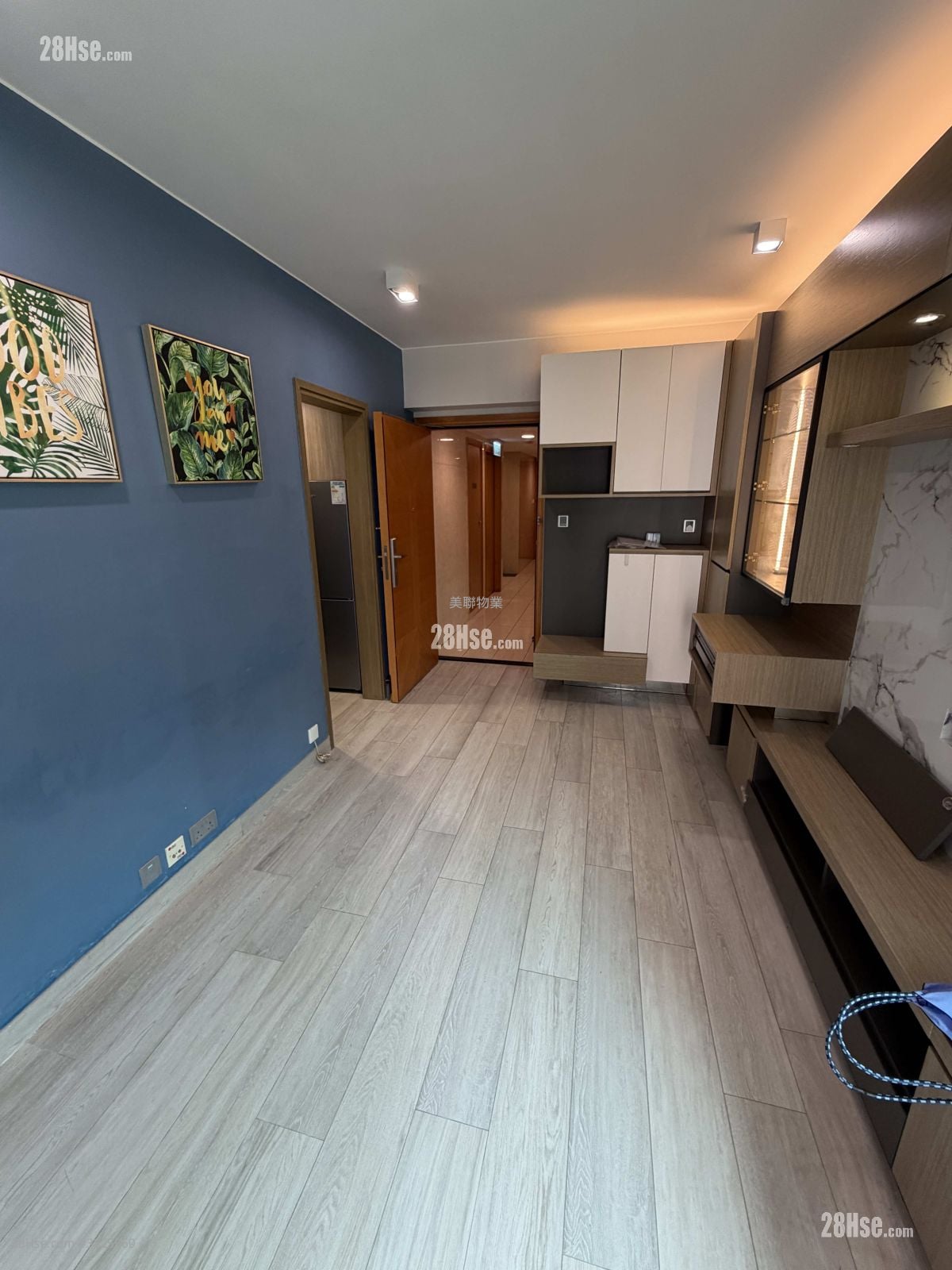 Yoho Town 售盘 2 房 , 1 浴室 422 平方尺