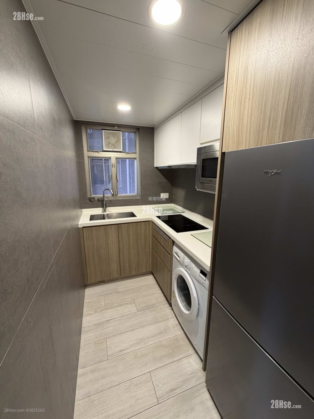 Yoho Town 售盘 2 房 , 1 浴室 422 平方尺