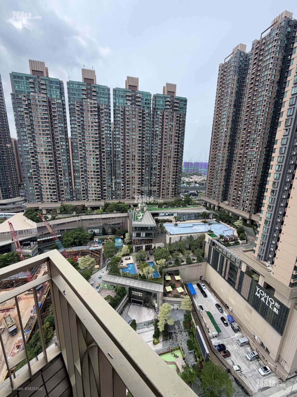 Yoho Town 售盘 2 房 , 1 浴室 422 平方尺