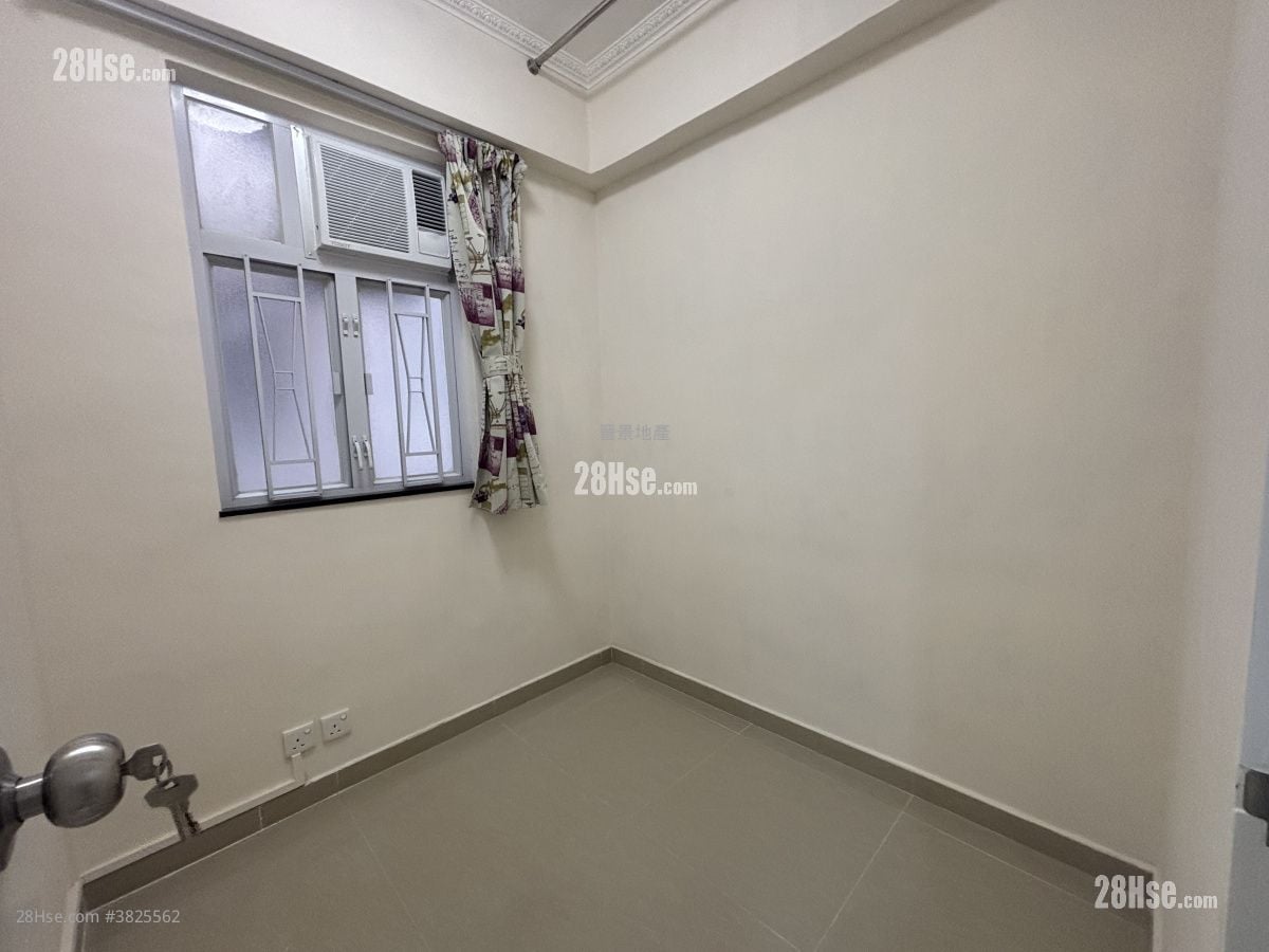 福興大樓 租盤 3 房 , 1 浴室 398 平方呎