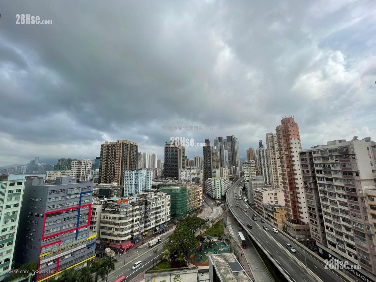 City Hub Rental Studio , 1 Bathroom 262 ft²