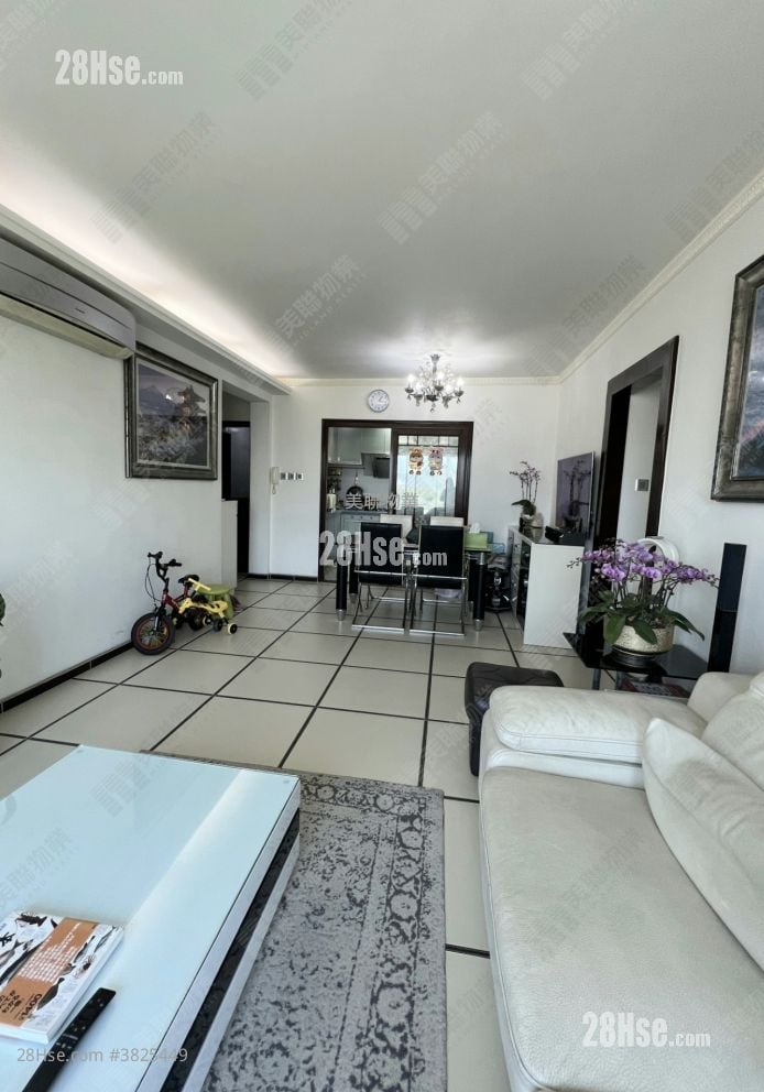 蔚翠花園 售盤 3 房 , 1 浴室 829 平方呎