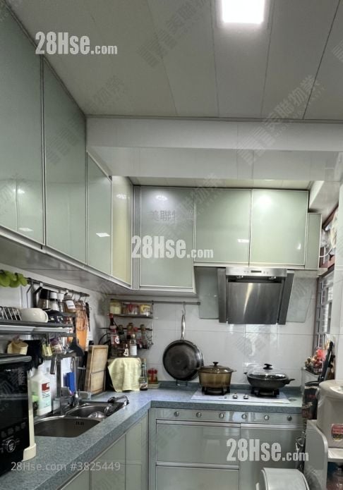 蔚翠花園 售盤 3 房 , 1 浴室 829 平方呎