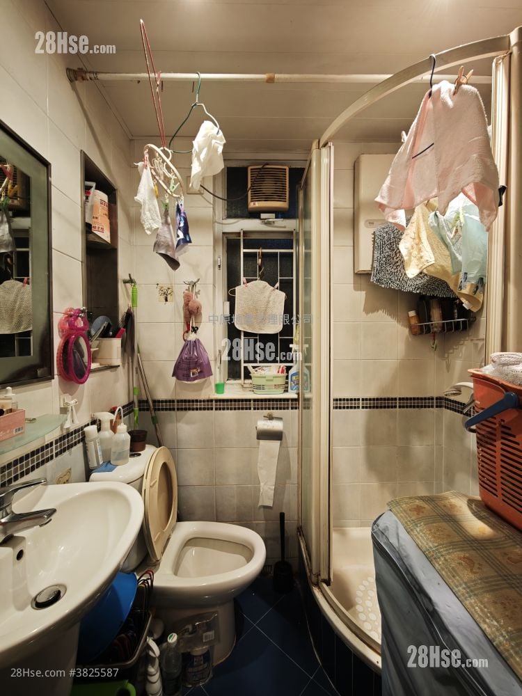 仁文大厦 售盘 2 房 , 1 浴室