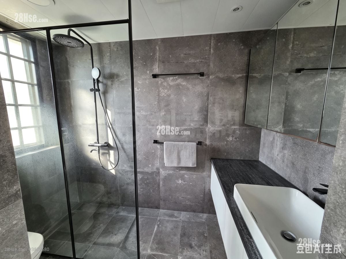 嘉輝台 售盤 2 房 1,013 平方呎