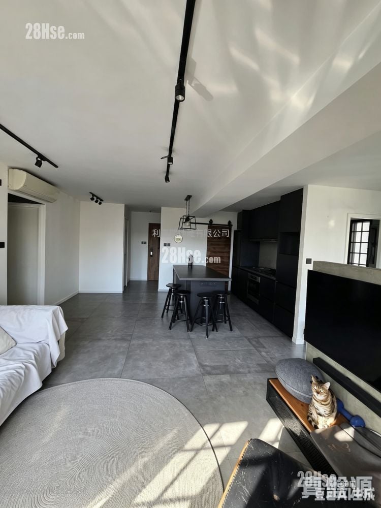 嘉輝台 售盤 2 房 1,013 平方呎