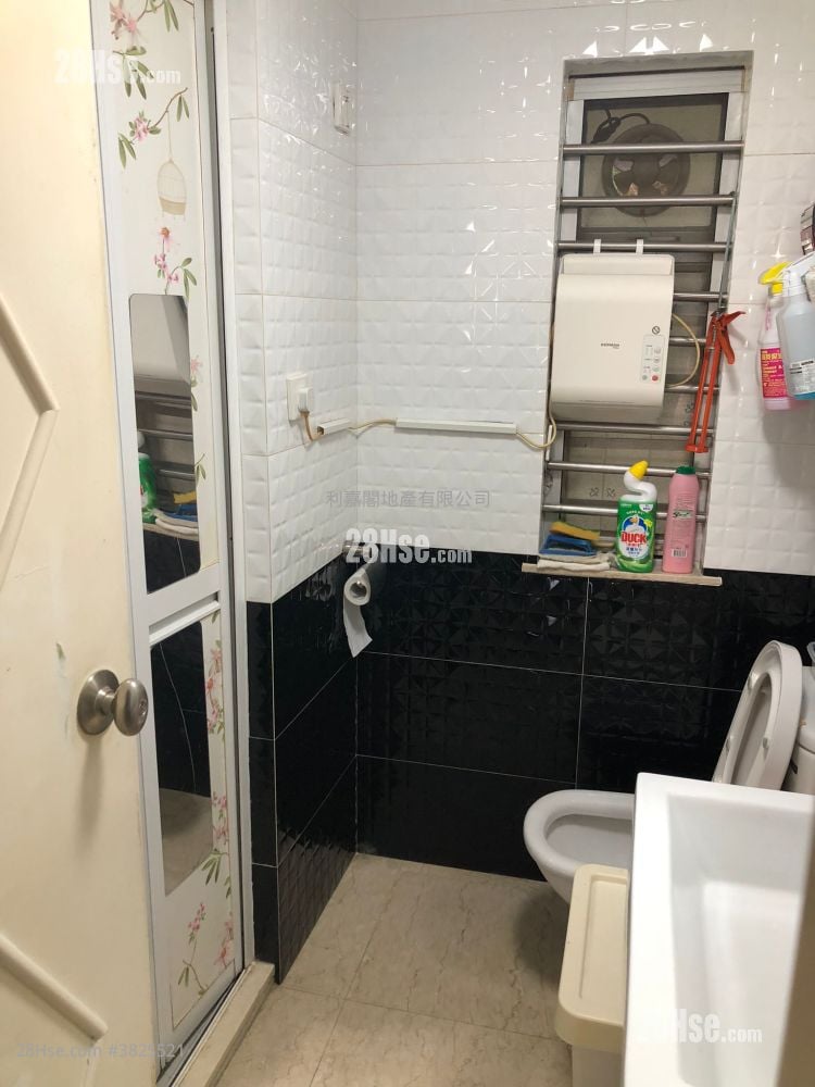 排头村 售盘 3 房 , 2 浴室 630 平方尺