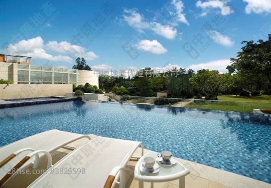 晋名峰 售盘 4 房 1,322 平方尺