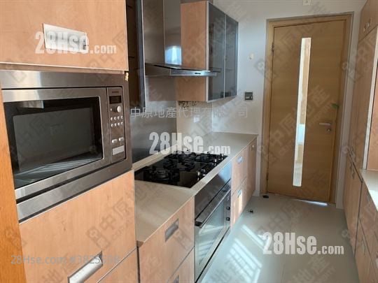 晋名峰 售盘 4 房 1,322 平方尺