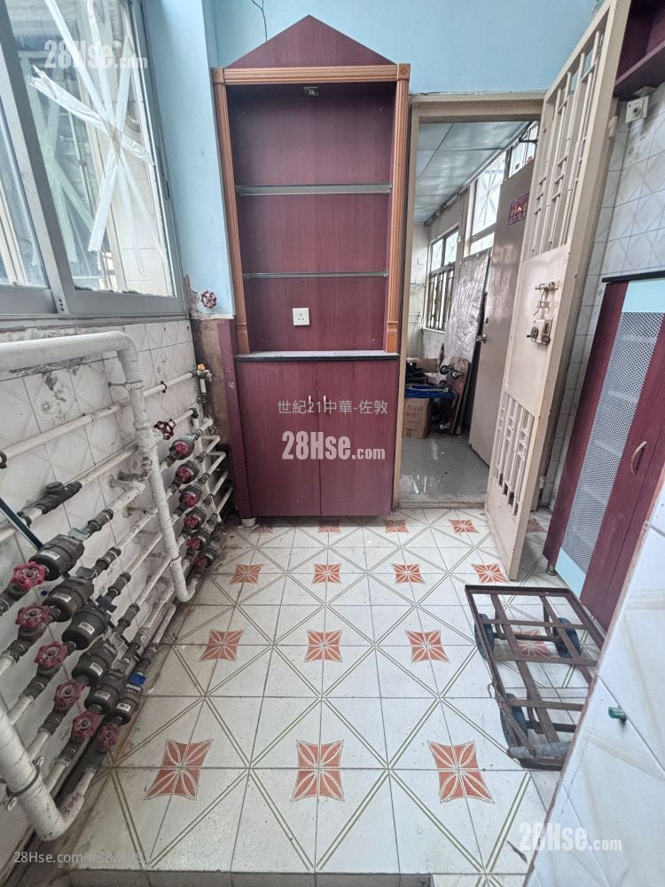 永發大廈 售盤 240 平方呎