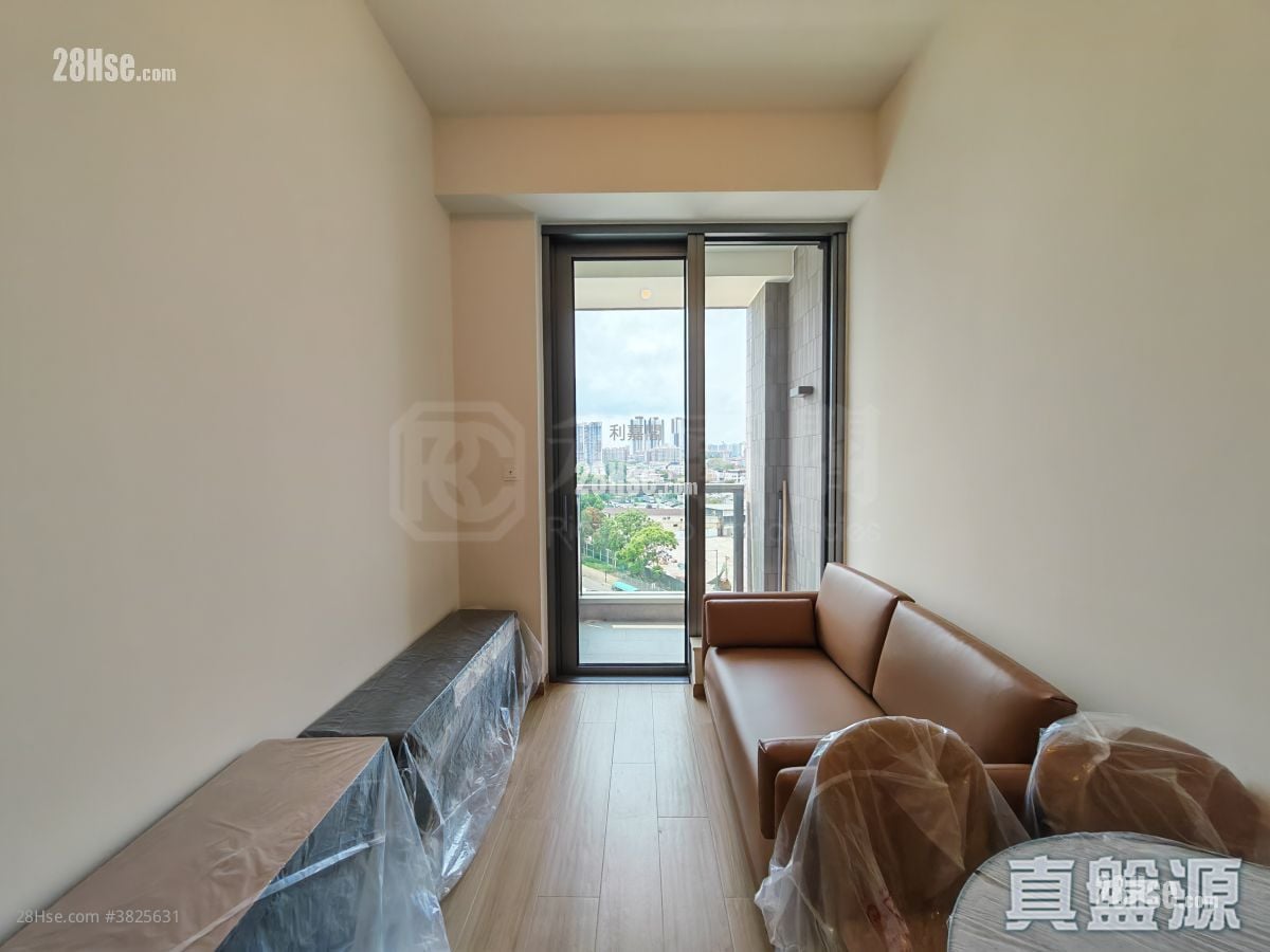 朗天峰 租盤 2 房 , 1 浴室 403 平方呎